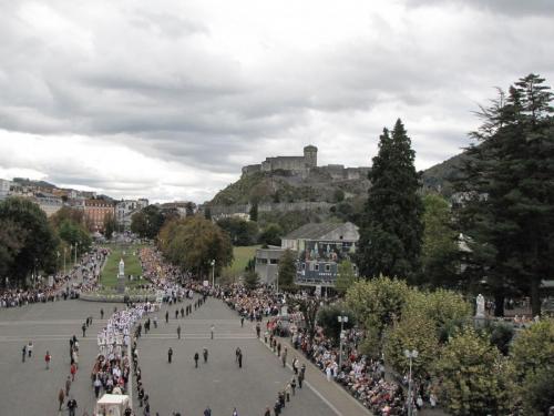 Chateau-Fort-in-the-background -seen-from-the-Basi